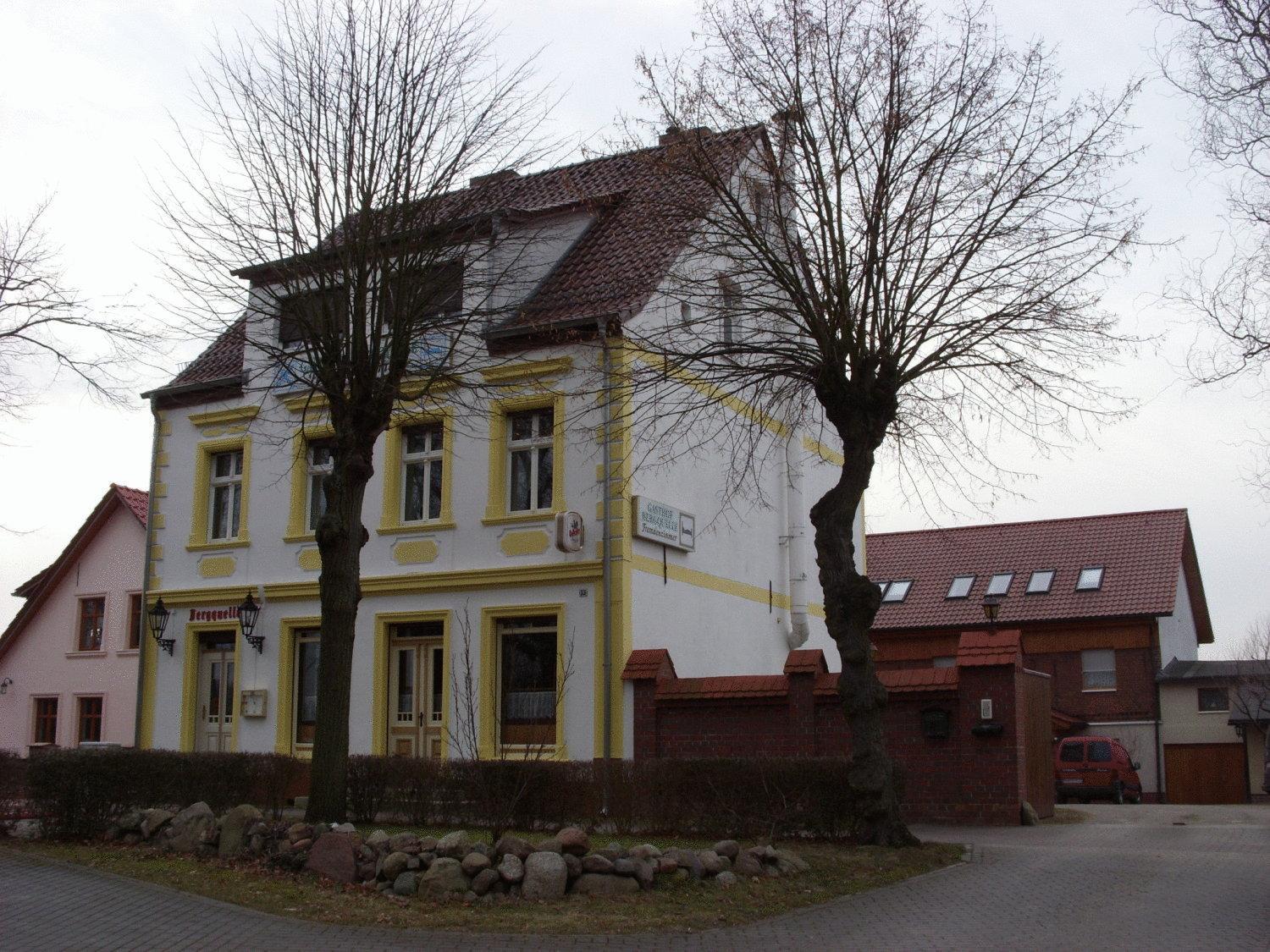 Gasthof Bergquelle Hotel Wandlitz Buitenkant foto